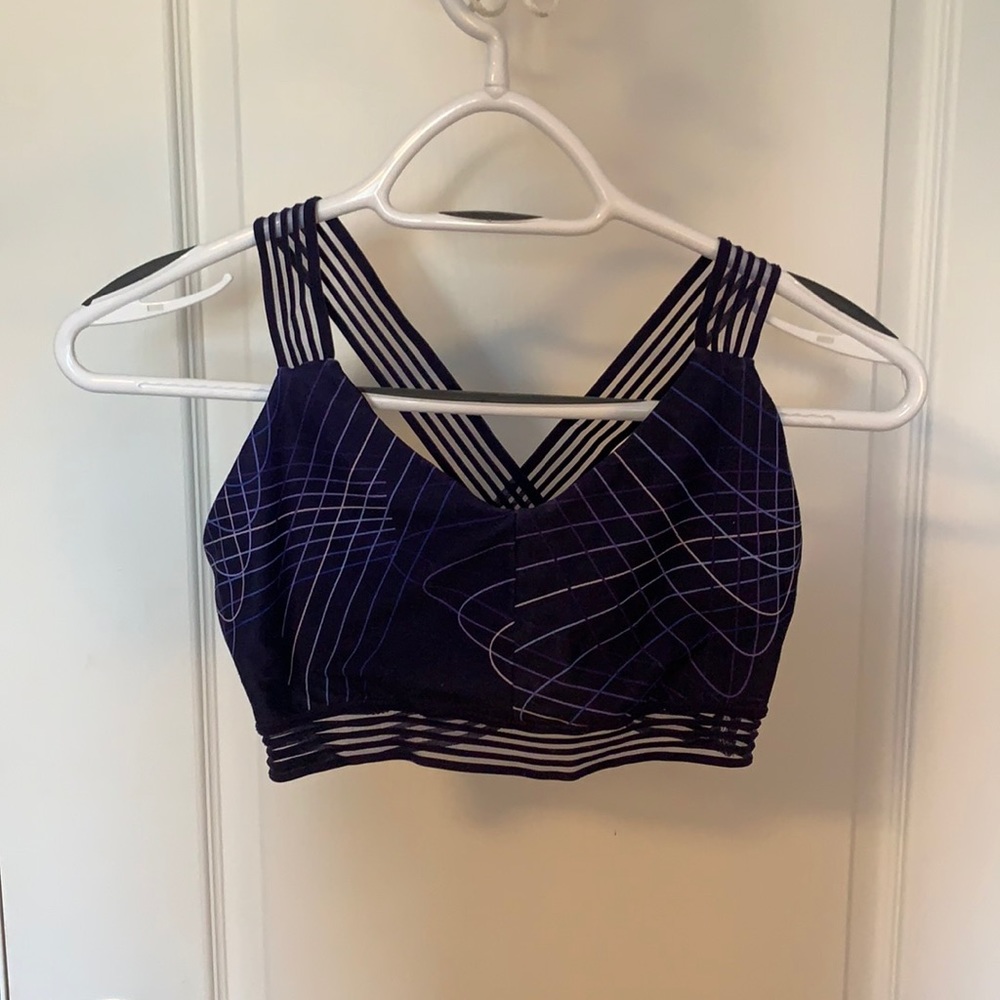 Fabletics matching sports bra and athletic pant